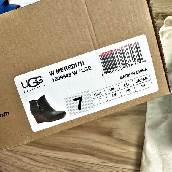 UGG | Meredith Wedge Heel Leather Booties Ankle Boots Brown | Size 7 - Picture 11 of 12